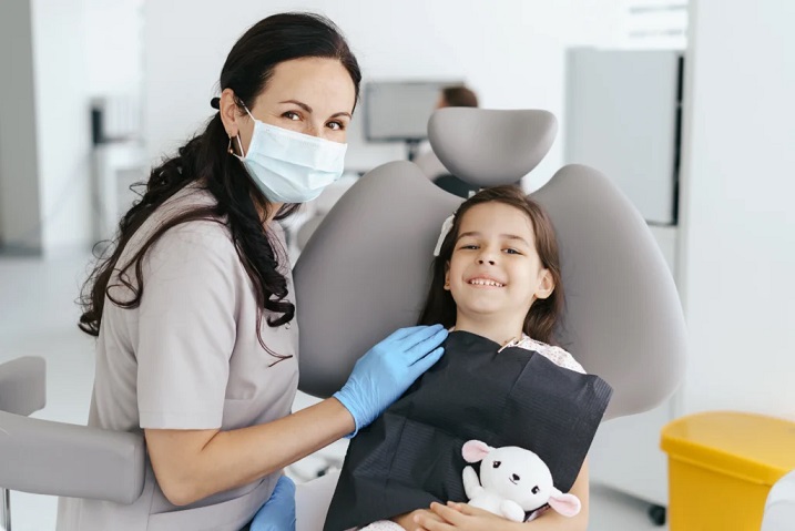 The Importance of Dental Health: Simple Habits for a Lifetime of Smiles